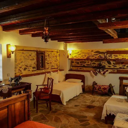 Villa Mansion Philoktitis à Melivoia Extérieur photo