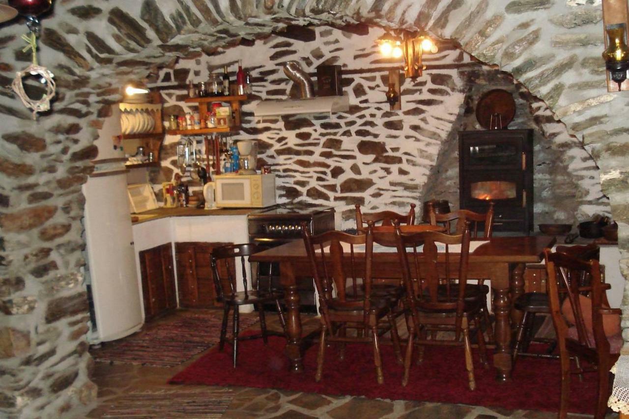 Mansion Philoktitis Villa *